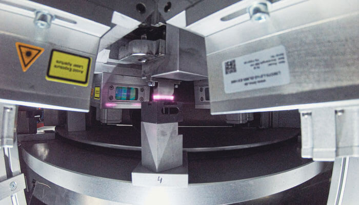 Laserschweißen Metall und Plastik